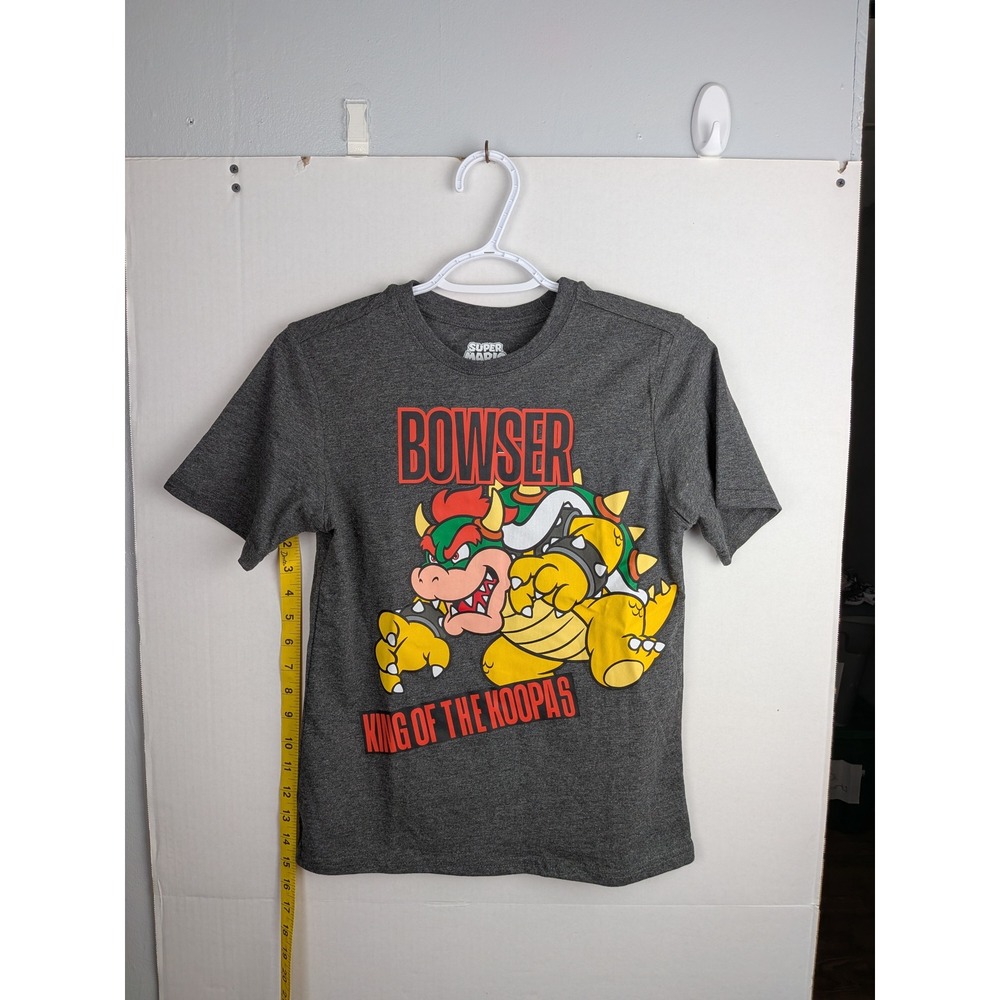 Nintendo Super Mario Bowser King of the Koopas Gray Graphic Tee Kids Size 10/12